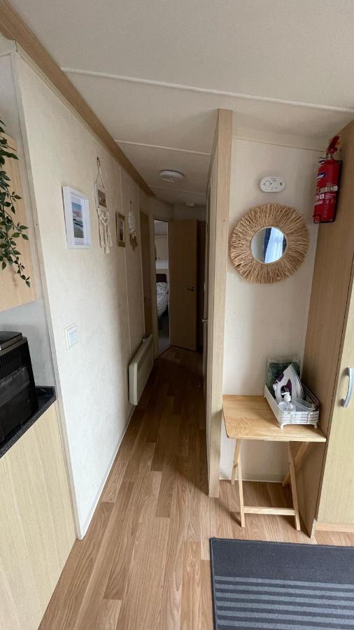 Cozy Private Static Caravan At Llyons Robin Hood - Silver Birch Way 11 Villa Rhyl Exterior photo